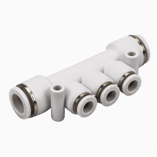 Five-way reducing pneumatic connector PKG